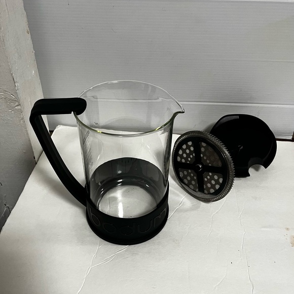 Bodum Black French Press Coffee & Tea Accessory - Picture 10 of 12